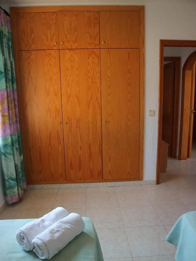 Leo Apartment L'Estartit 0*,